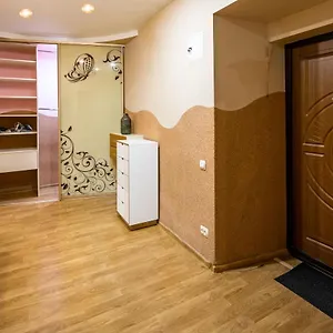 https://the-main-square-2-separeted-bedrooms-balcony.hotelslviv.net