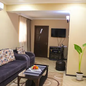 https://lasha-apartment-tbilisi.alltbilisihotels.com